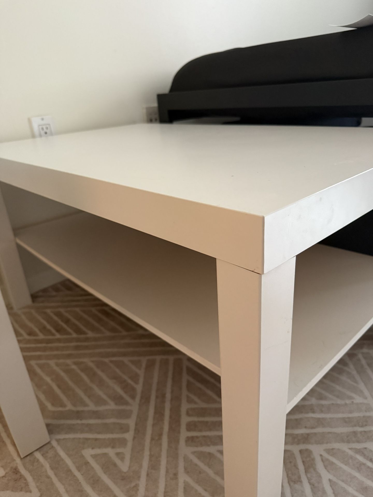 White Coffee Table with Shelf – 90x55 cm – Great Condition – $40 – Brookline Pickup