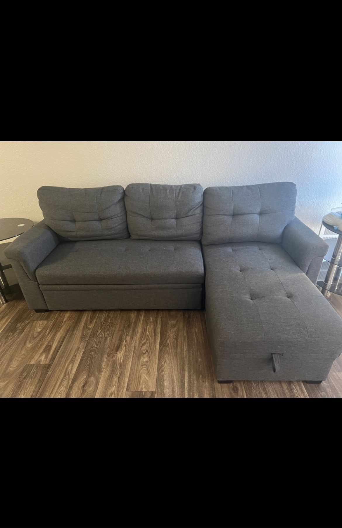 Pull-out Couch 