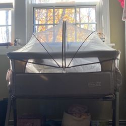 Baby crib