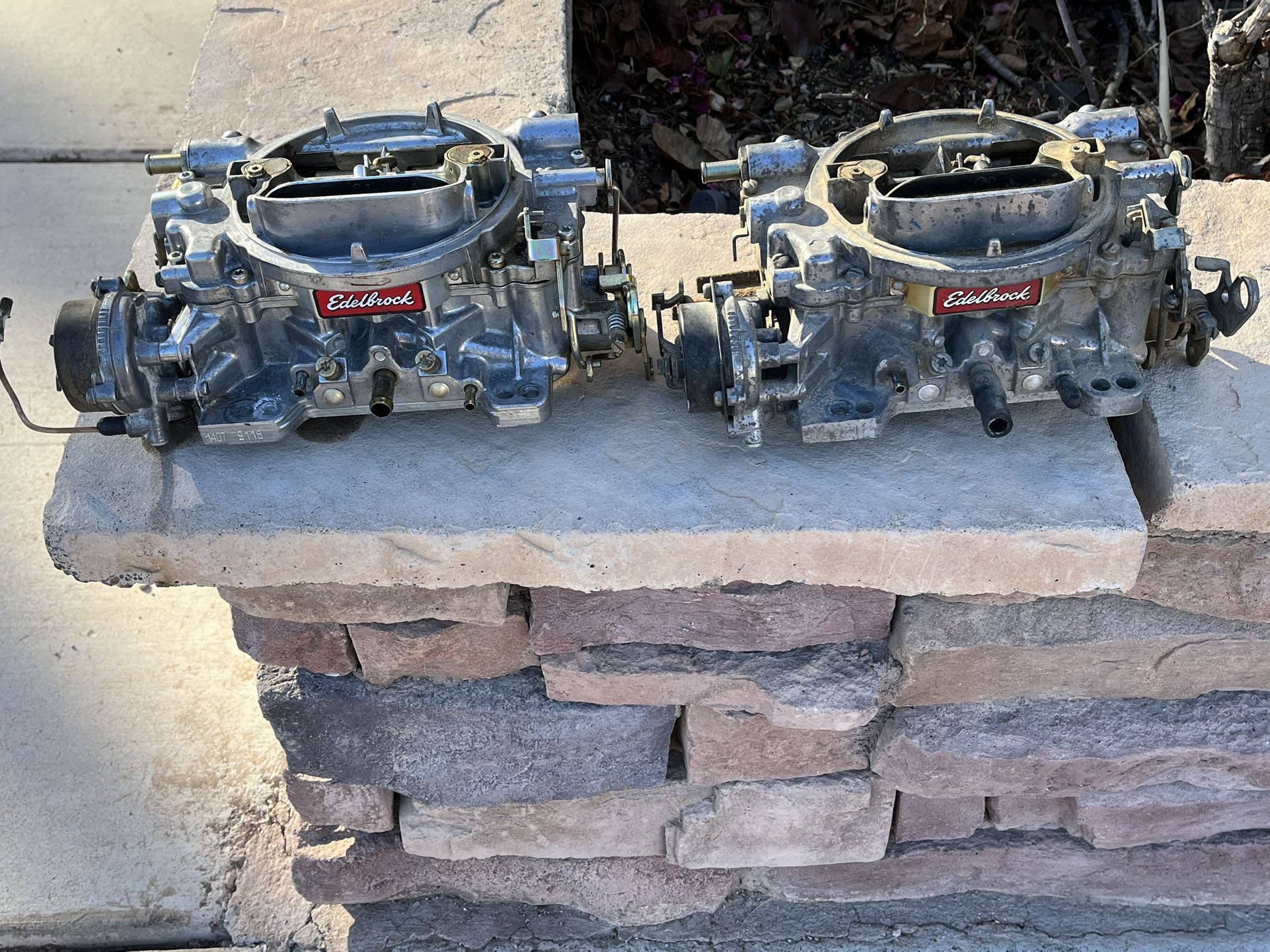 2 Edelbrock Carburetors. for Sale in North Las Vegas, NV OfferUp