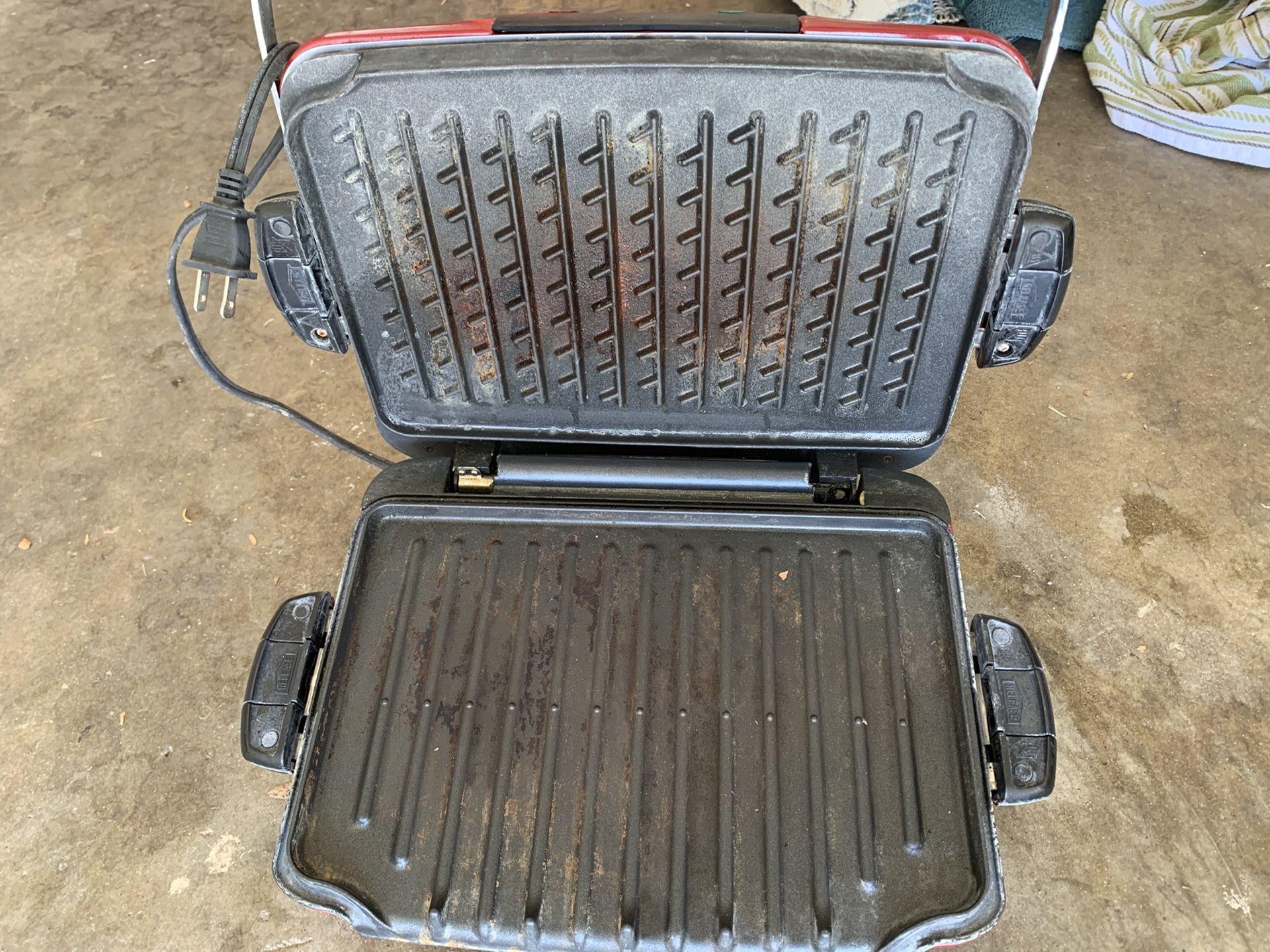 Foreman Grill Cooking Waffle Maker for Sale in Riverside, CA