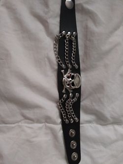 Skull bracelet chain
