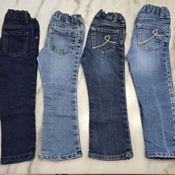 Toddler girls' jeans.