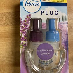 Unopened Fabreeze Plug and 2 Scents