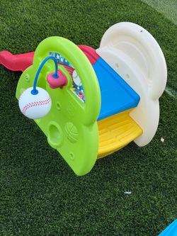 Step 2 Sports-tastic Activity Center
