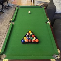 Mini Pool Table