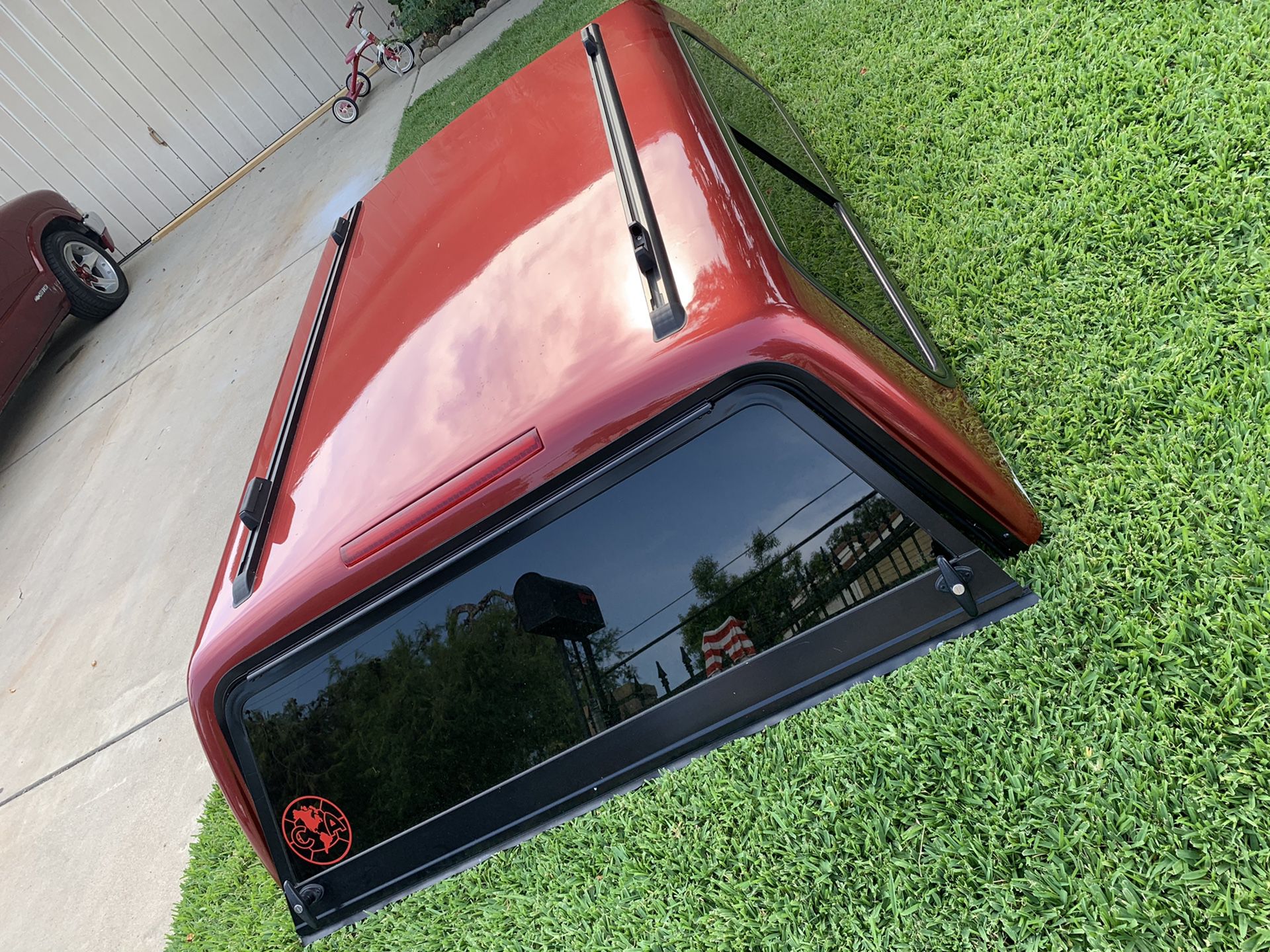 Camper shell ( Chevy S10)
