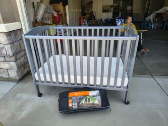 Baby crib