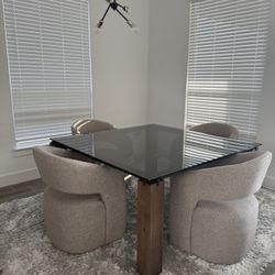 Top Quality Luxury Dining Table