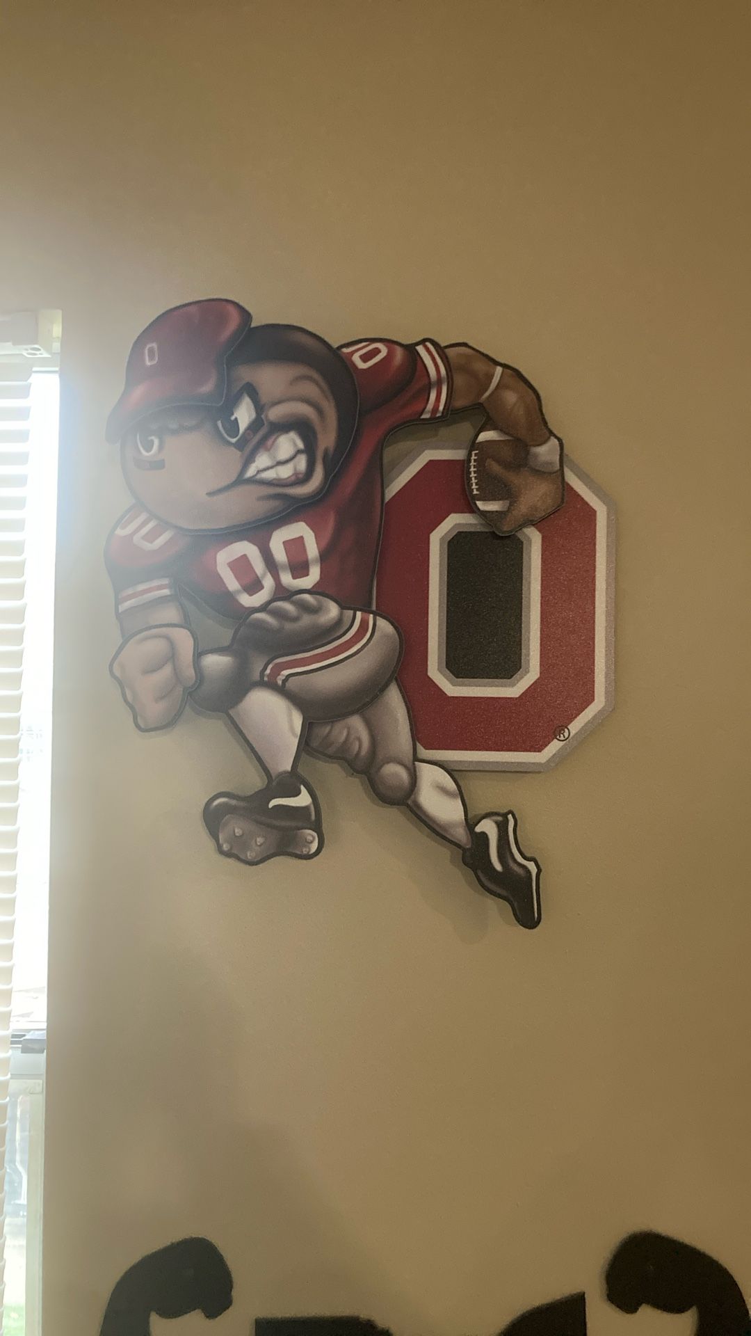 Brutus Wall Art