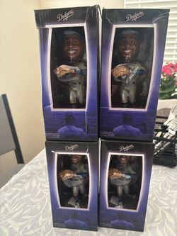 Dodgers Mookie Betts bobblehead 2025 sga