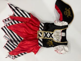 Girl pirate dress and hat. Size 3-4