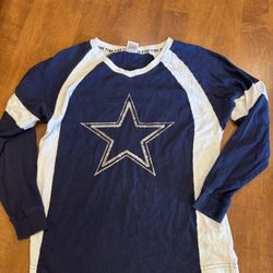 Woman’s NFL Dallas Cowboys Long Sleeve Bling Top Shipping Available 