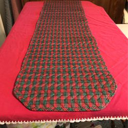 Christmas 67x 12.5 Table Runner 