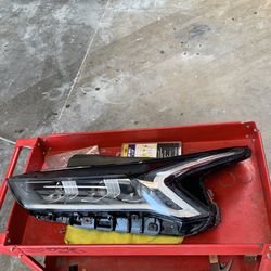 Kia K5 Left Head Light