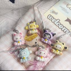NEW 6pcs Sanrio phone chain charm set