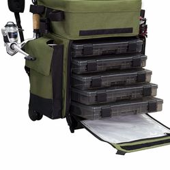 Elkton Outdoors Rolling Fishing Bag