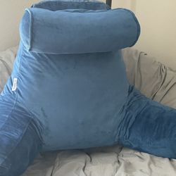 Reading Pillow with headrest