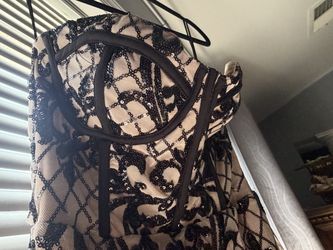 Gown dress