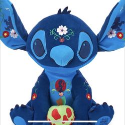 Stitch Crashes Snow white and pin