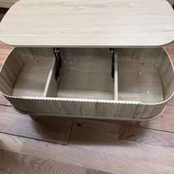 Fluted Lift Top Coffee Table with Hidden Compartment