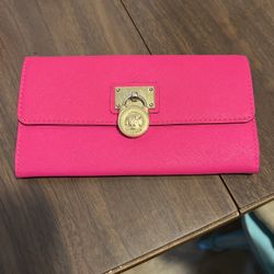 Michael Kors Hamilton Wallet