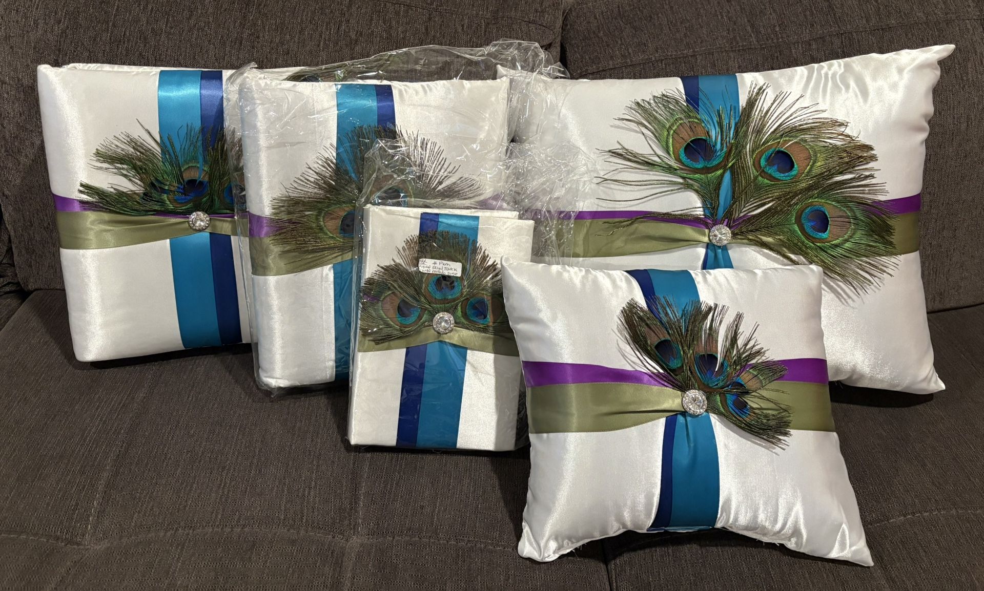 Quinceañera 5 Piece Set…2 pillows, Bible, Guestbook, Photo Album 