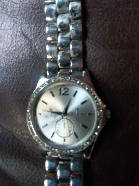 Base metal bezel 1808 stainless steel back Japan movt watch