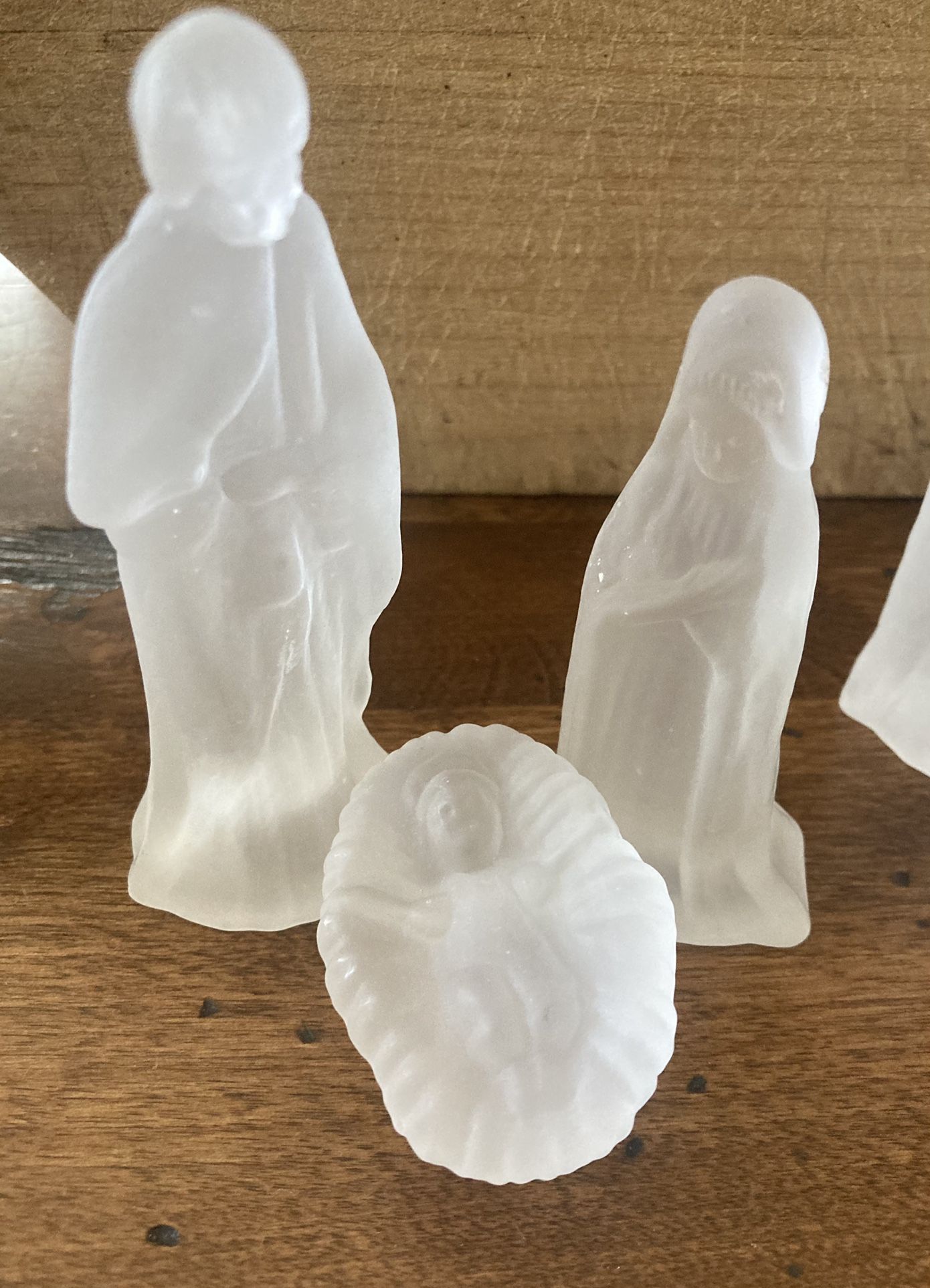 Vintage 6- Piece Nativity Set