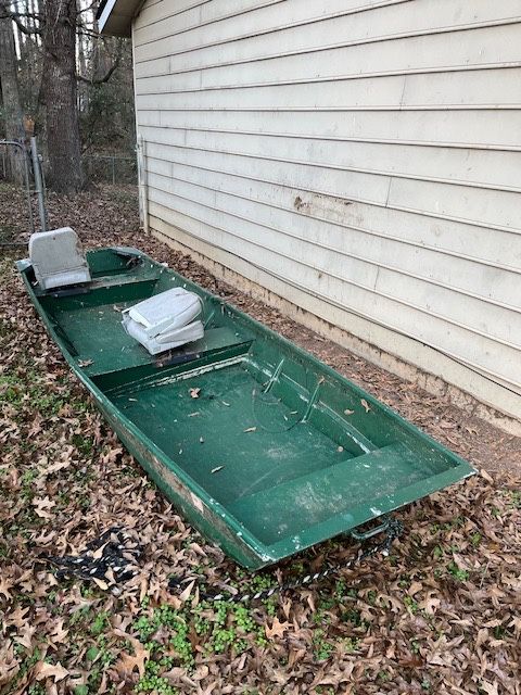 14ft Jon Boat And Trailer With Accessories 