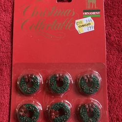 CHRISTMAS COLLECTABLE 2 LIGHTED WREATH MINIATURE ** More VINTAGE items here