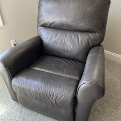 Bassett Leather Recliner Swivel Chair