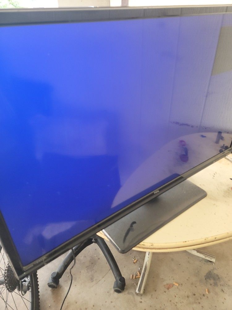 TCL 40" HD TV