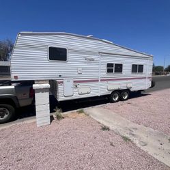 2001 Fifth Wheel