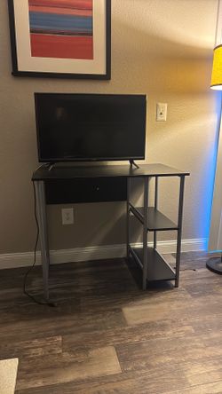 Compact Computer Desk with Side Shelves/TV – Black