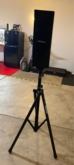 2 Bose speakers