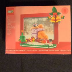 LEGO Christmas Picture Frame