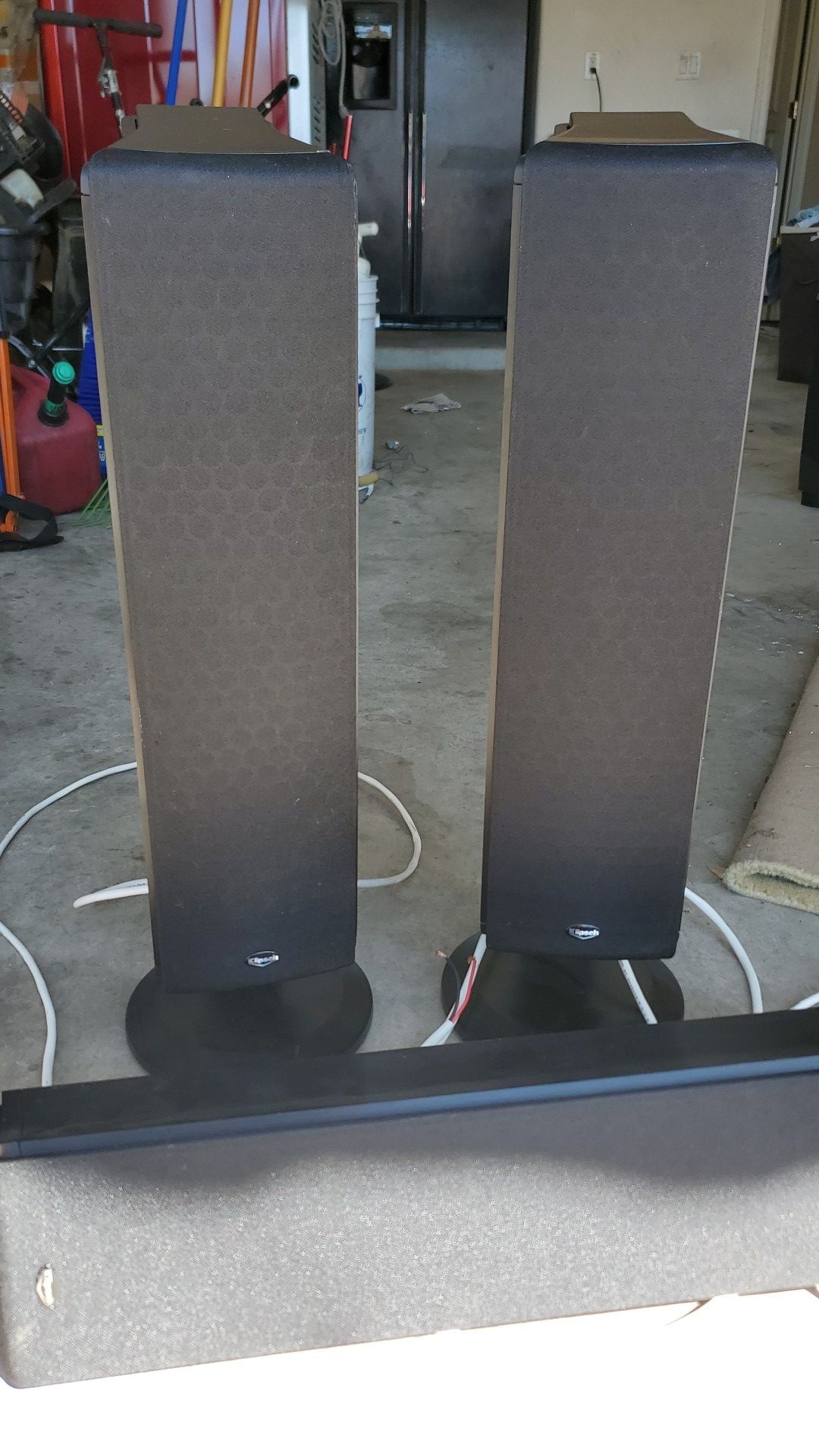 Marantz Audio receiver... Klipsch Speakers and subwoofer