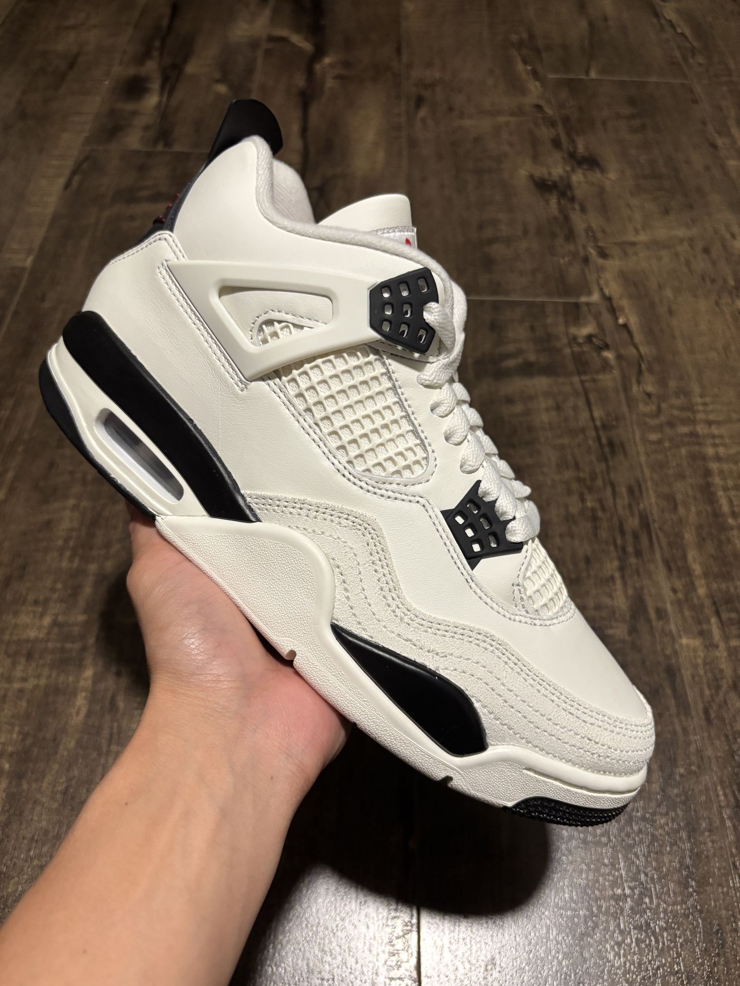 Jordan 4 Flight Club
