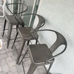 Bar Stools 