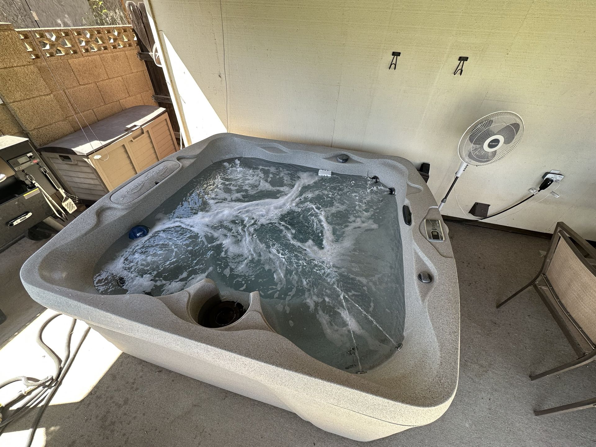 FreeFlow Hot Tub Spa