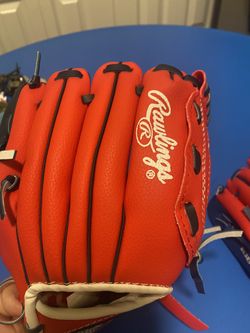 Guantes De Baseball Kids Size  NEW