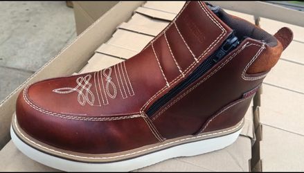 Leather boots , botas de piel