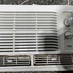 TCL Window Air Conditioner 5000BTU