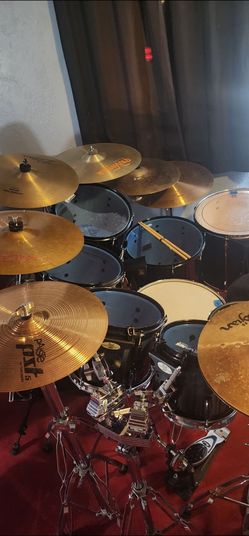 Pearl Vision Drum Set