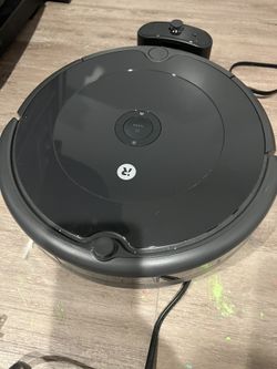 iRobot Roomba 692