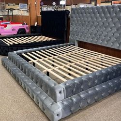 Stefania Gray Or Black Queen Bed Frame Cama//King Size Available / Mattress Sold Separately 
