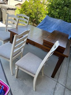 Dining table set $175