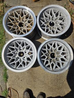 15x8