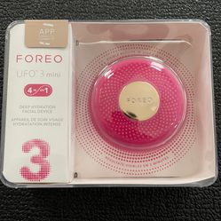 FOREO UFO 3 mini - LED Face Mask Infuser - Deep Moisturizer - Red Light Therapy - 4 in 1 Facial Skin Care - Anti Aging LED Light Therapy - Cryotherapy